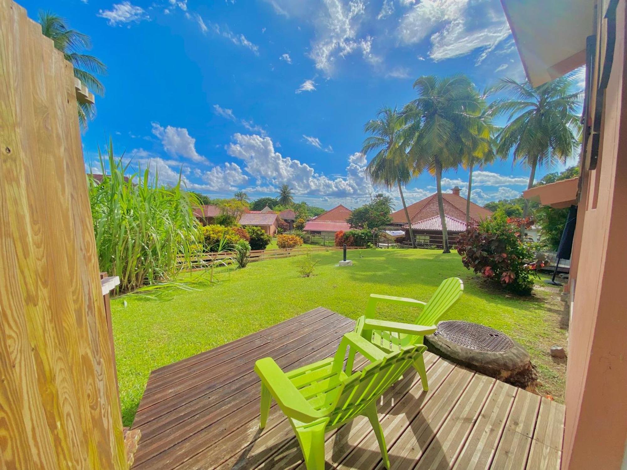 Studio Petite Plage - Pieds Dans L'Eau Sainte-Anne Exterior photo